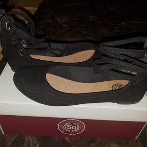 Womens Flats